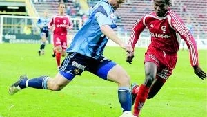 Äktenskapet mellan svenska mästarna Djurgården och Åtvidabergs FF verkar vara över. Efter cupfinalen i november har inget varit sig likt och nu säger Djurgårdens Tommy Jacobsson att mästarna inte längre vill satsa pengar i klubben när varken kommunen eller näringslivet vill ha något elitlag. 			       Foto: Pressens Bild