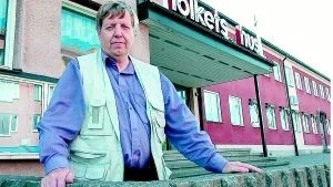 Den nye styrelseordföranden Conny Eriksson håller just nu på att sätta sig in arbetet på Folkets hus. Den utlovade handlingsplanen är dock ännu inte färdig. 
Foto: Titti Olovsson (0122-131 75)
titti.olovsson@folkbladet.se