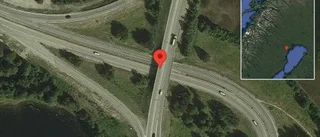 Stopp på E4 på grund av olycka med en personbil