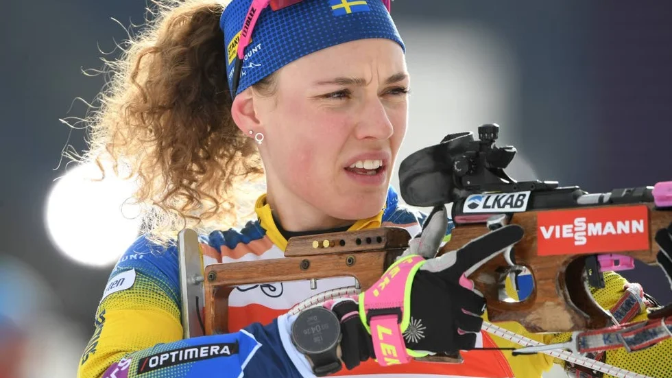 Hanna Öberg imponerade stort på skjutvallen i VM-premiären i Antholz.