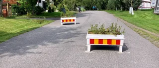 Nej till farthinder och elevbyggen på byn