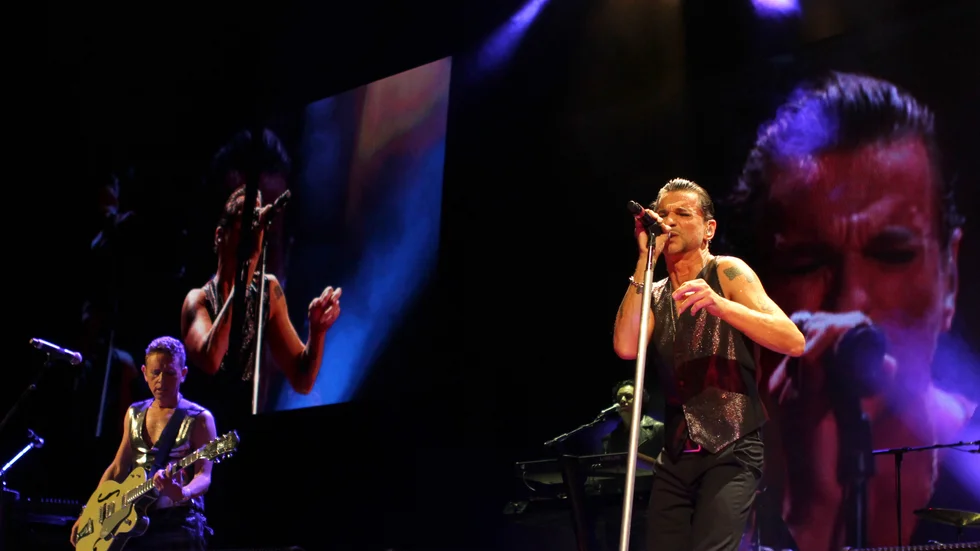 Martin Gore och Dave Gahan annonserade en ny depeche Mode-skiva och turné på tisdagen.