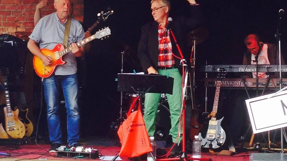 Mojo Express spelar i Lådan på lördag.