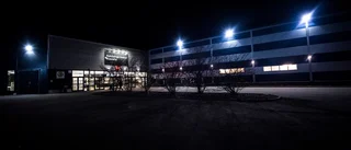 Sextrakasserande chef får gå – med över ett års lön