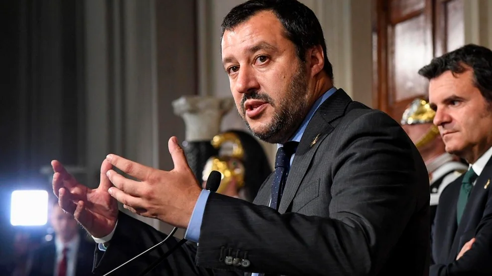 I utrikespolitik ett stöd för Putin, i budgetpolitik en underskottsmatador i stil med vårdslösa vänstersocialister – Matteo Salvini, ledare för det italienska ytterhögerpartiet La Lega är på väg in i en italiensk regering där ekonomiskt lättsinne förenas med opålitlighet i att värna demokratierna och deras samarbete.