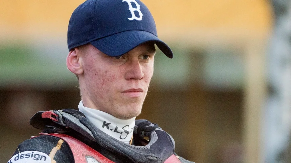 Filip Hjelmland gjorde förra året en stabil första allsvenska säsong. På torsdag har han en viktig roll på reserven där det bland annat gäller att få stopp på förra årets Gripförare, Alexander Woentin som var ett av Örnarnas första nyförvärv.