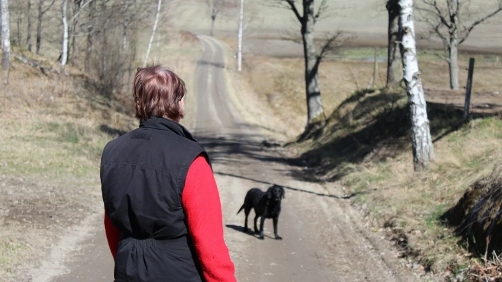 Tårarna faller när frågan ställs om hon saknar sin trogna vän sedan nio år tillbaks. "Det går inte att beskriva. Ines har ju alltid varit med både på fritiden och när man jobbat."