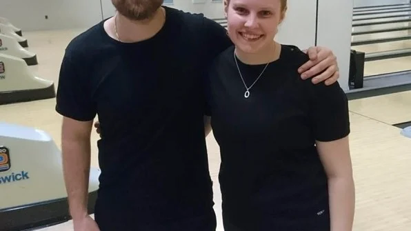 Robert Andersson och Linnea Rundgren, Eskilstunainslagen i helgens SM-slutspel i bowling.