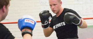 Simon Engström hyllas blir ny hedersmedlem