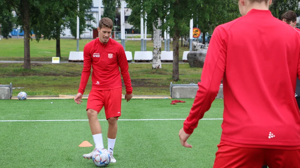 Viktor Steen gör sin debut mot Vasalund.