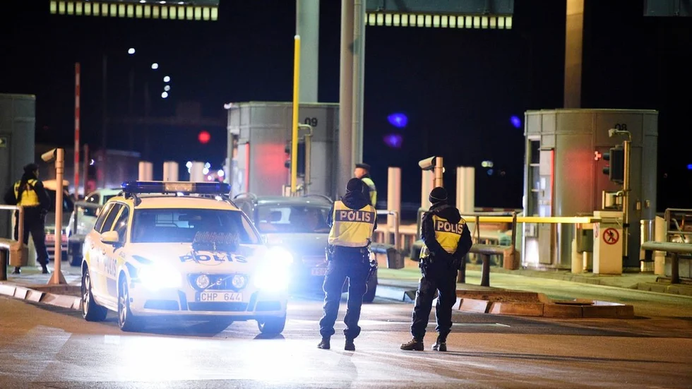 Regeringen tillför Polismyndigheten två miljarder kronor 2018, vilket väsentligen överstiger Polismyndighetens egen begäran, skriver justitie­minister Morgan Johansson (S) och Fredrik Olovsson (S).  FOTO: EMIL LANGVAD/TT