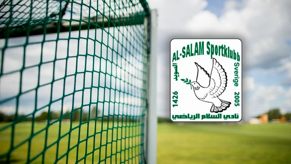 Fotbollsklubben Al Salams ledare har blivit avstängda i ett år.
