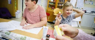 De skickar klappar till dem som verkligen behöver