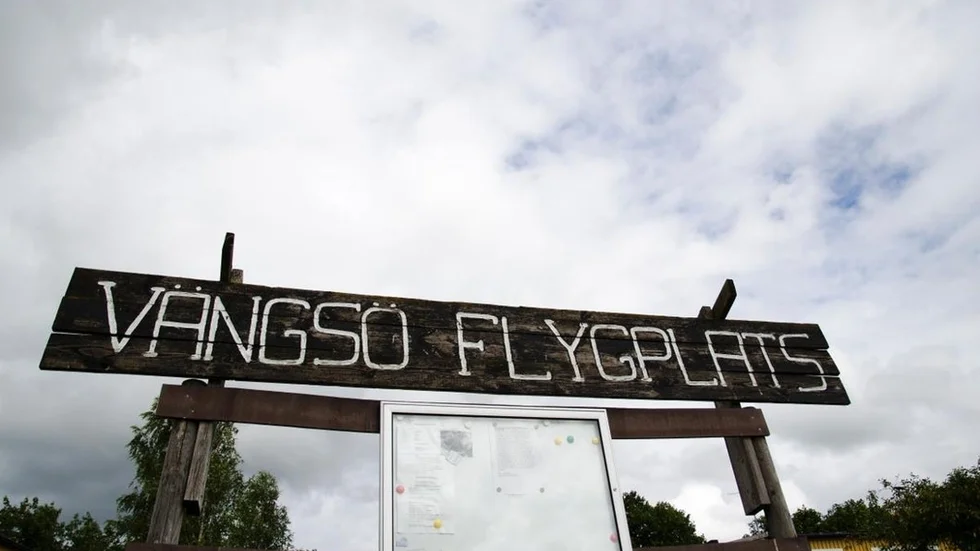 Vängsö flygplats.jpg