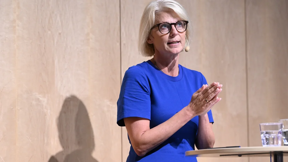 Moderaternas ekonomiskpolitiska talesperson Elisabeth Svantesson under ett seminarium i Visby.