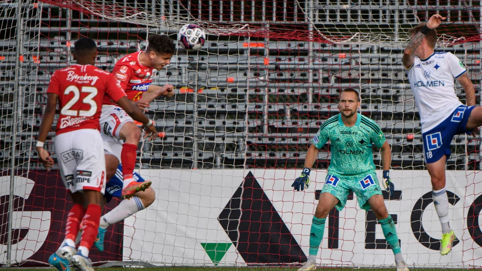Justin Salmons kvitteringsmål i 1-1-matchen mellan Degerfors och Norrköping.