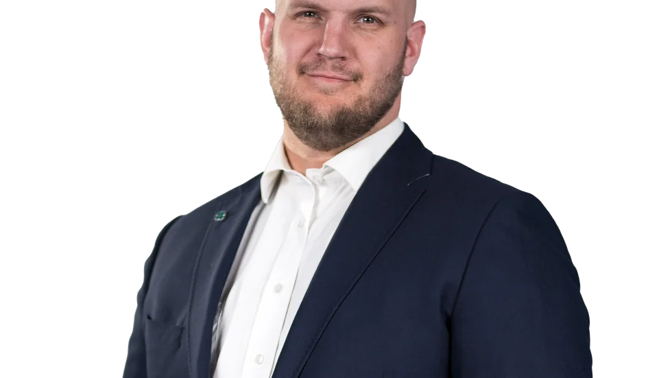 Anton Li Nilsson (C) ersätter tillfälligt partikollegan Majvor Sjölund och tar plats i kommunstyrelsens ledning. (Arkivbild)