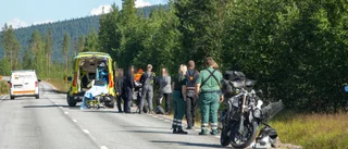 Motorcyklist krockade med ren på E 45:an mellan Porjus och Jokkmokk • Flög omkull