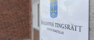 Åtalas för tre brott