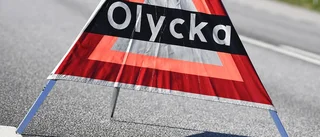 Man i 30-årsåldern allvarligt skadad efter MC-olycka
