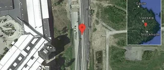 Stopp på E4 på grund av trafikolycka med en personbil