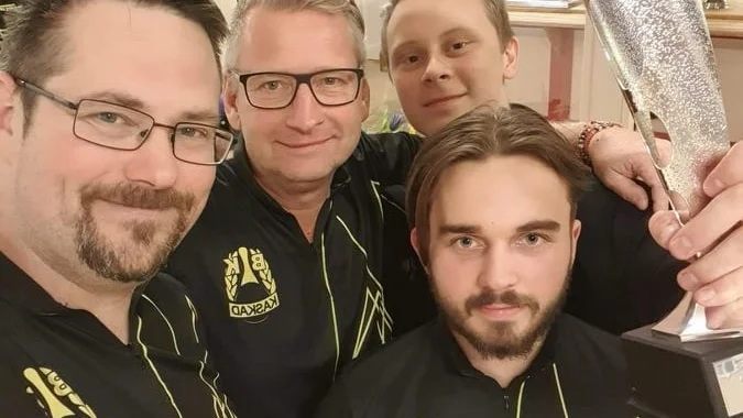 Mikael Wik, Thomas Holmberg, William Svensson och Markus Lenefjäll kan titulera sig svenska mästare 2020 i tremannalag.