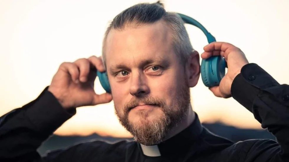 Jonas Sellgren hoppas på att 2022 blir året som förenar olika människor med olika bakgrunder till att se det goda i varandra.