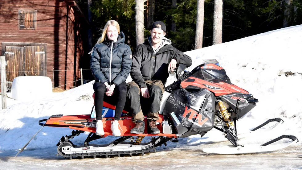 Jenny Lundström slutade trea och brorsan Pontus Lundström slutade sexa i Mora.