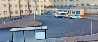 Skellefteå lasarett: Politikerdebatt om hållplats – ”Varför bygga en busskur som inte används?”