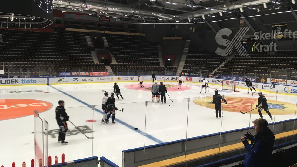 AIK är igång med onsdagens träning.