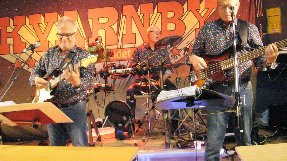 Delar av Kvarnby,  Bennet Johansson, Ulf Wiklund och Christer Nyström.