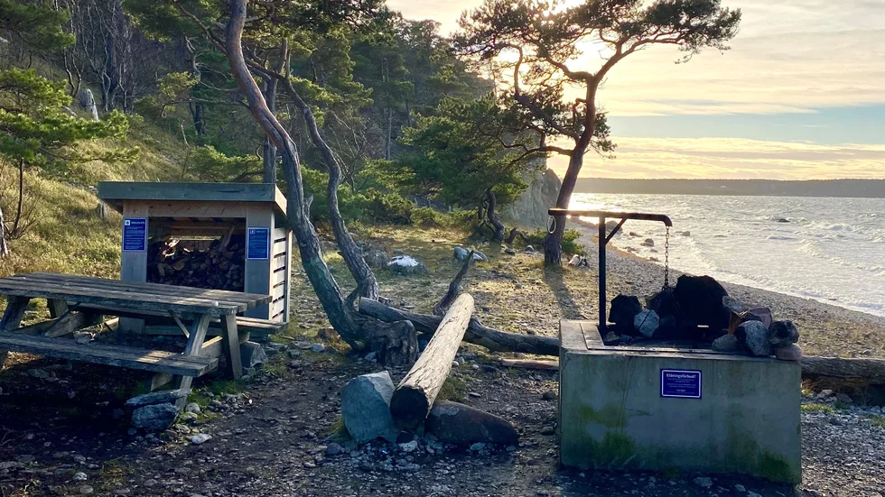Grillplats vid Sigsarve strand. 