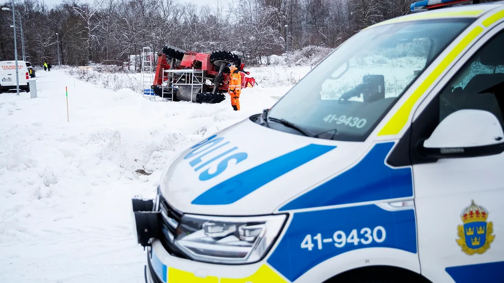 Polisen fick rycka ut på ett larm om arbetsplatsolycka på Växthusgränd i Nyköping.