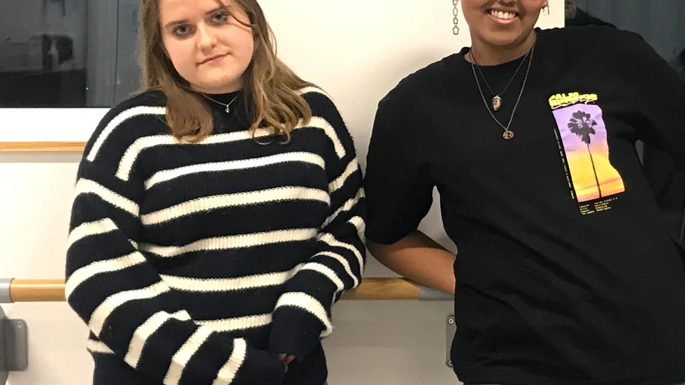 Ebba och Sina är några av kursens deltagare. De har varit på plats sedan hösten i förra året.