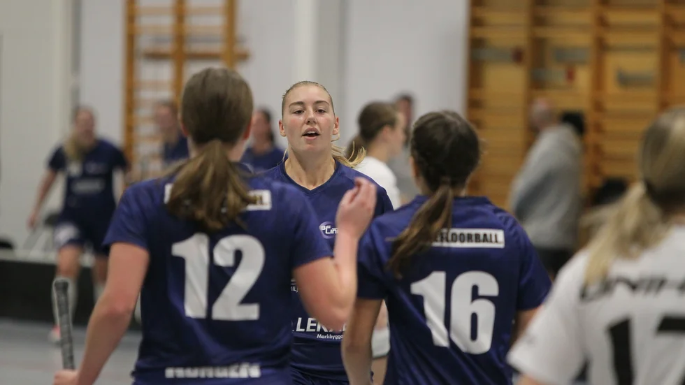 Rönnby Västerås IBK Ungdom vann mot IBF Linköping