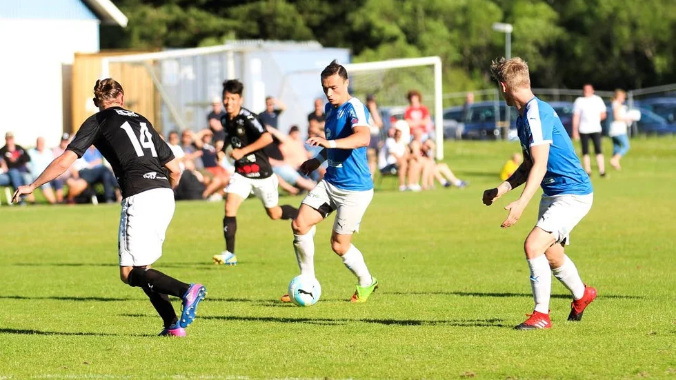 Bylent Halilis Torstorp är i en svår sits och riskerar att åka ur division 3.