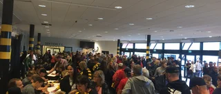 Första isträningen är här – fullsmockat i Skellefteå Kraft Arena
