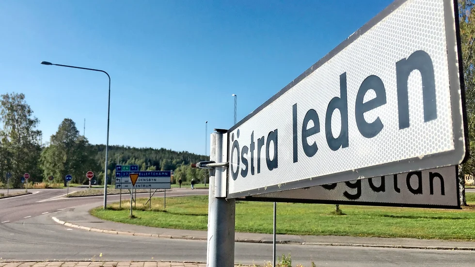 Dramat inträffade strax före klockan 18 i tisdags i korsningen Järnvägsleden och Östra leden i Skellefteå.