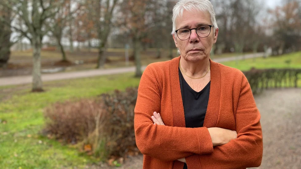 Monica Johansson (S) är starkt kritisk till hur minoritetsstyret hanterat budgetkrisen.