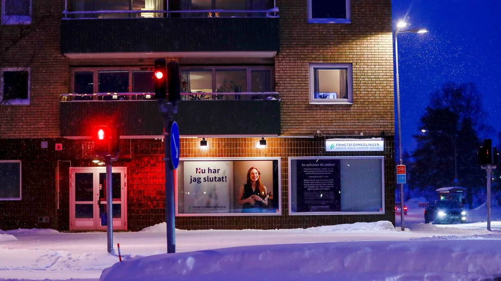 Arbetsförmedlingen blir Frihetsförmedlingen. Arbetsförmedlingens gamla lokaler har bytt kostym. "Börja sluta du också" är något helt annat än vad tidigare hyresgäst förmedlade.