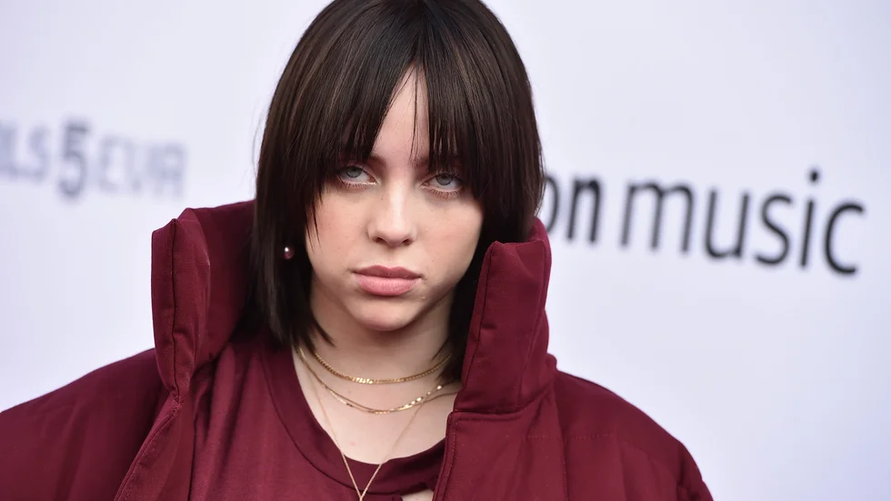 Billie Eilish hyllar vaccinet. Arkivbild.