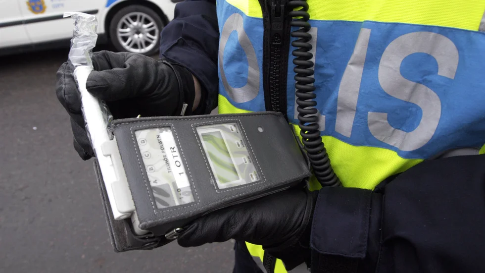 En kvinna i 20-årsåldern fastnade i en poliskontroll efter en nollningsfest vid Linköpings universitet. Hon har nu dömts för grovt rattfylleri.