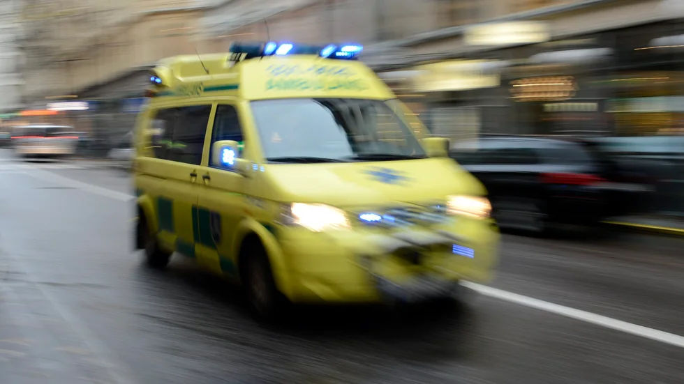 Vårt huvudsakliga uppdrag, som är den svårt sjuka patienten, får som det nu ser ut stå tillbaka både resursmässigt och kompetensmässigt, skriver bland andra Fredrik Sjöström, förtroendevald Vårdförbundet.