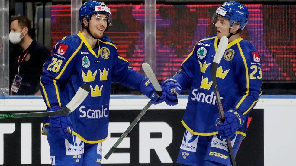Jesper Frödén stod för Sveriges första mål när de besegrade Finland.