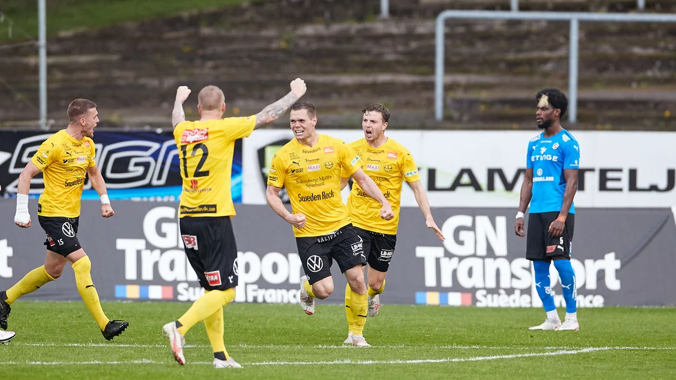 Jacob Bergström är fortsatt Mjällbys enda allsvenska målskytt i år. Anfallarens tredje säkrade en poäng borta mot Halmstad, 1–1.