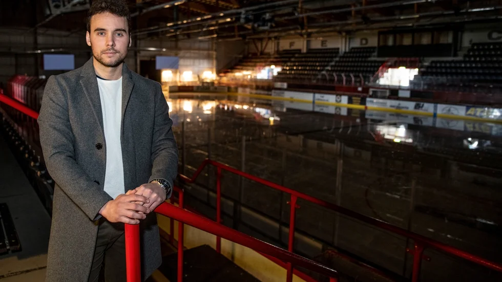 Annan klubb, men samma hemmahall. Jacob Hansson Geidon byter från Kiruna AIF till Kiruna IF och skåningen gör nu sin sjätte hockeysäsong i Norrbotten.