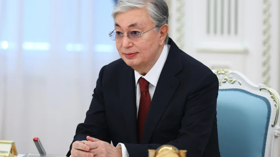 Kazakstans president Kasym-Zjomart Tokajev säger att landet har systematiska problem med sina ammunitionslager. Arkivbild.