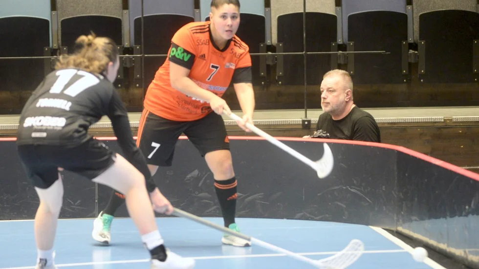 Katarina Qureshi gjorde ett av Onyx fyra mål. Laget plockade dock bara en poäng i lördagsmötet. 