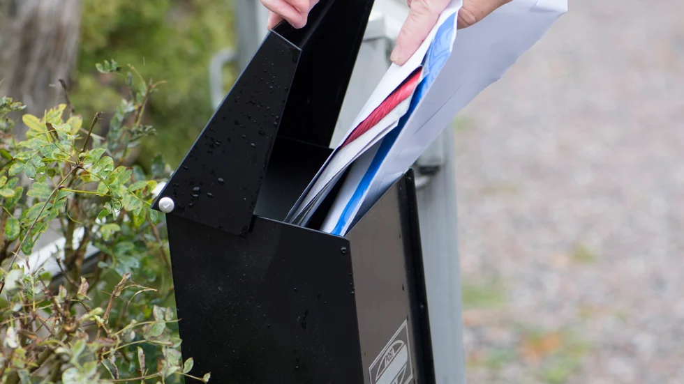 "Jag önskar att du lägger tillbaka det du stulit, så rätt person får boken".

