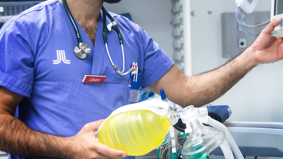 IVO skriver att det framgår av klagomålet att om patienten varit övervakad hade hen kanske vari vid liv i dag. Bilden är ej från den aktuella händelsen.